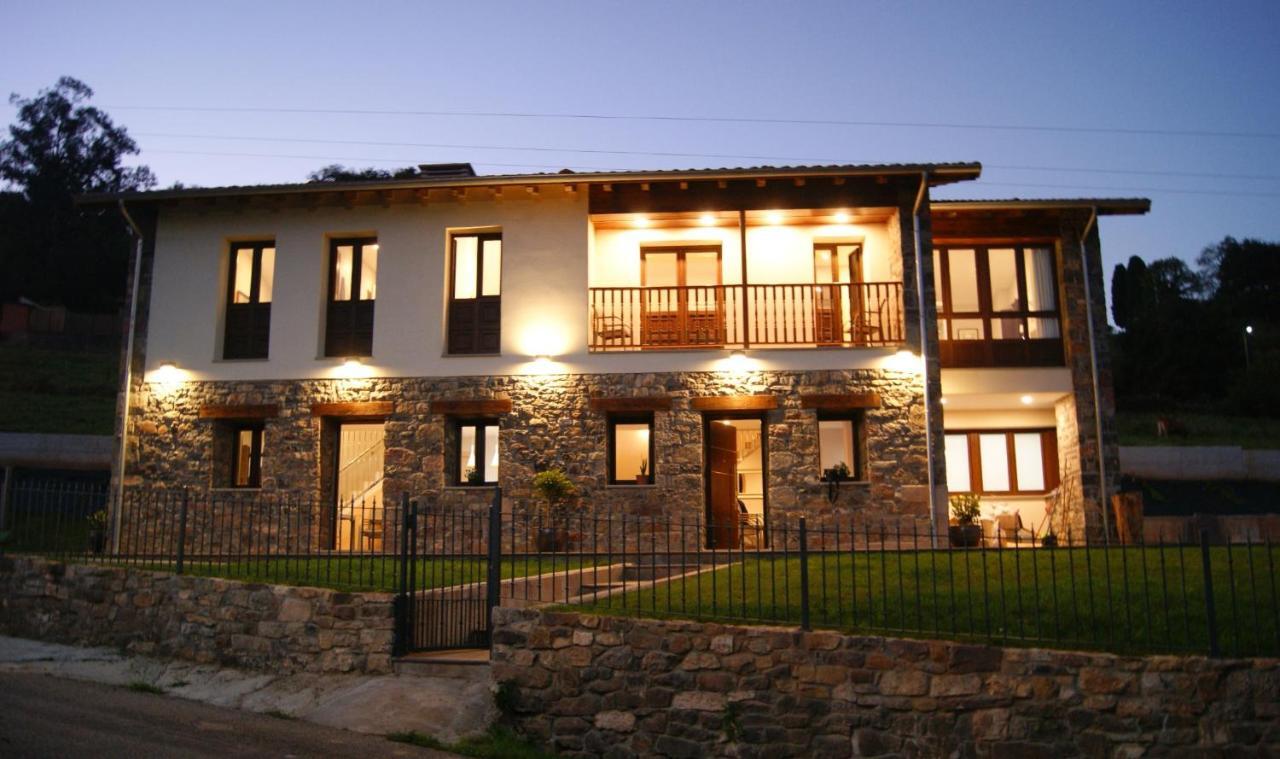 Apartamentos Rurales Penon Blanco Penerudes Exterior photo