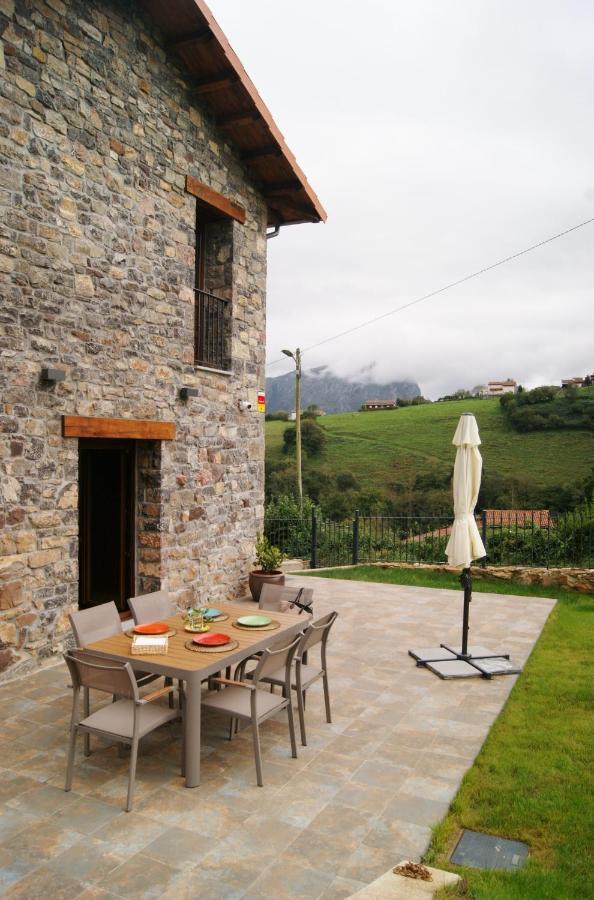 Apartamentos Rurales Penon Blanco Penerudes Exterior photo