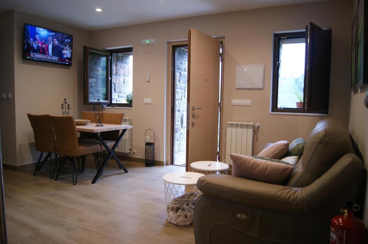 Apartamentos Rurales Penon Blanco Penerudes Exterior photo